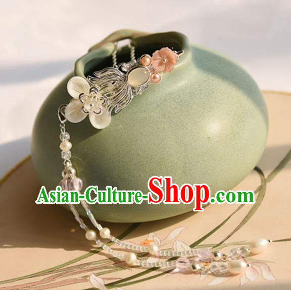 Chinese Ancient Beads Tassel Hairpin Traditional Ming Dynasty Princess Shell Flower Hair Claw