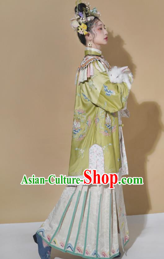 Traditional China Qing Dynasty Imperial Concubine Historical Costumes Ancient Noble Woman Embroidered Clothing