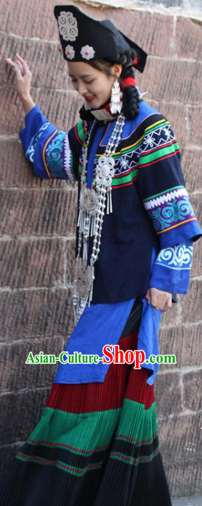 China Yi Nationality Woman Folk Dance Clothing Traditional Liangshan Ethnic Stage Performance Costumes and Hat