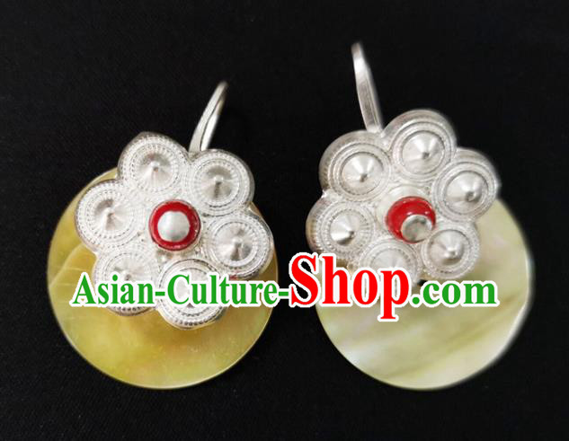 China Traditional Yi Nationality Silver Ear Accessories Handmade Liangshan Ethnic Yellow Shell Earrings