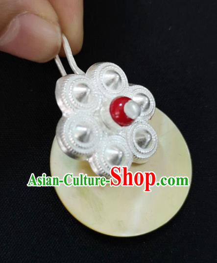 China Traditional Yi Nationality Silver Ear Accessories Handmade Liangshan Ethnic Yellow Shell Earrings