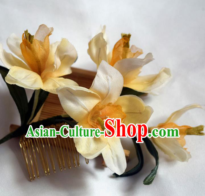 Chinese Handmade Hair Accessories Cheongsam Hairpin Traditional Ming Dynasty Yellow Silk Daffodil Hair Comb