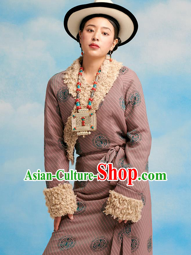 China Zang Nationality Bola Clothing Tibetan Ethnic Woman Winter Costume