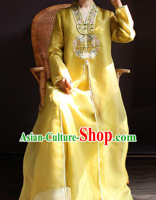 China National Embroidered Young Lady Cheongsam Classical Yellow Silk Qipao Dress Clothing