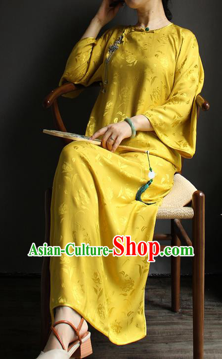 China National Women Clothing Classical Wide Sleeve Cheongsam Yellow Silk Qipao Dress