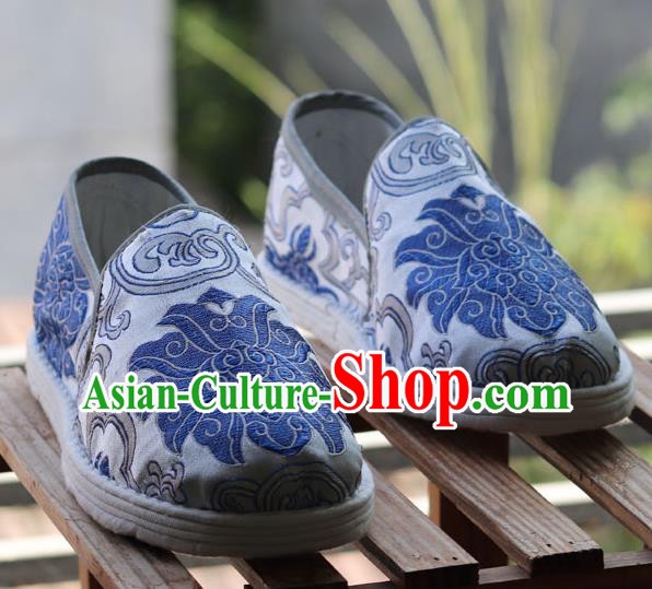 China National Chrysanthemum Pattern Cloth Shoes Handmade Multi Layered Shoes
