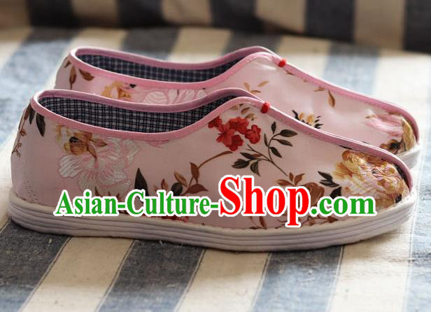 China National Woman Cloth Shoes Handmade Multi Layered Pink Brocade Shoes