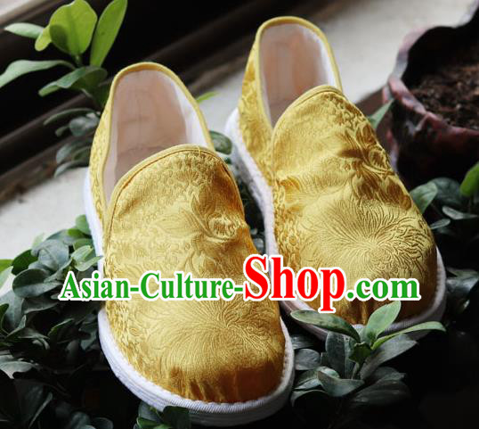 Chinese Handmade Satin Shoes Traditional Martial Arts Shoes Golden Brocade Shoes