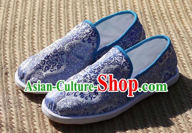 Chinese Handmade Blue and White Porcelain Shoes Brocade Shoes Traditional Martial Arts Shoes