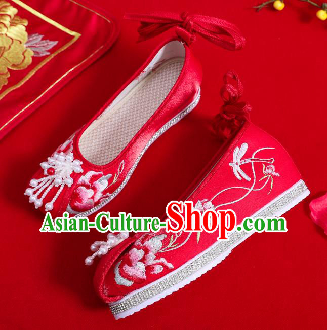 China Handmade Wedding Red Cloth Shoes National Embroidered Shoes Pearls Tassel Hanfu Shoes