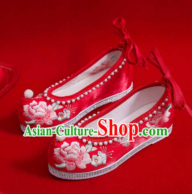 China Traditional Hanfu Pearls Shoes Handmade Wedding Red Satin Shoes National Embroidered Peony Shoes