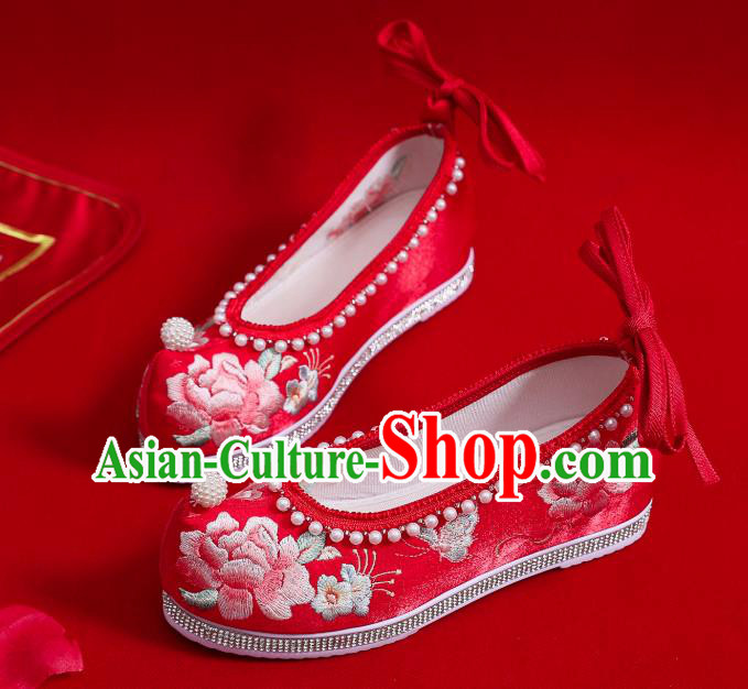 China Traditional Hanfu Pearls Shoes Handmade Wedding Red Satin Shoes National Embroidered Peony Shoes
