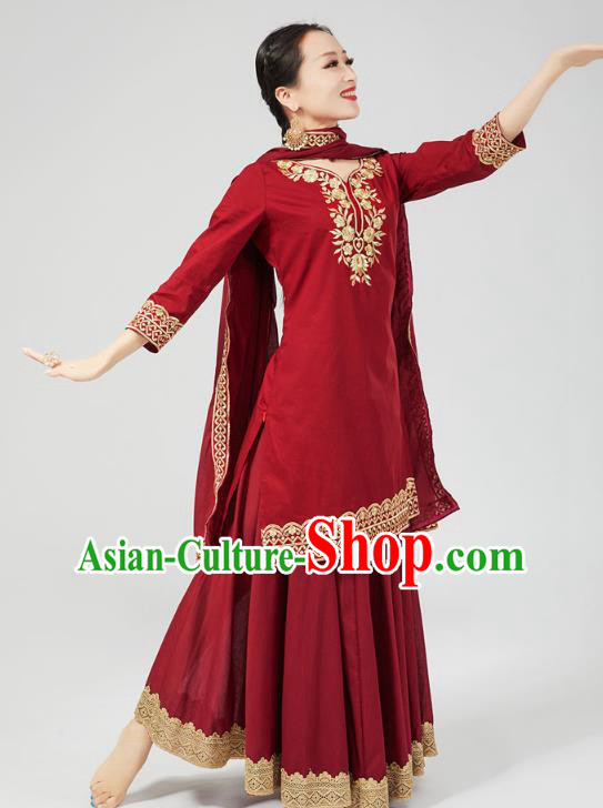 India Traditional Wine Red Punjab Clothing Asian Indian Female Dance Costumes