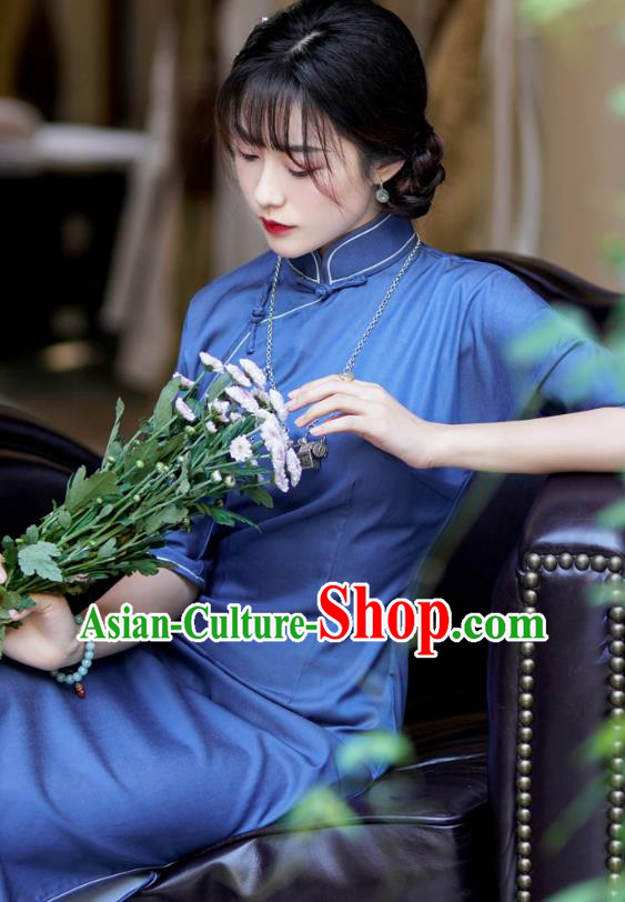 China Traditional Stand Collar Cheongsam Classical Dance Blue Qipao Dress