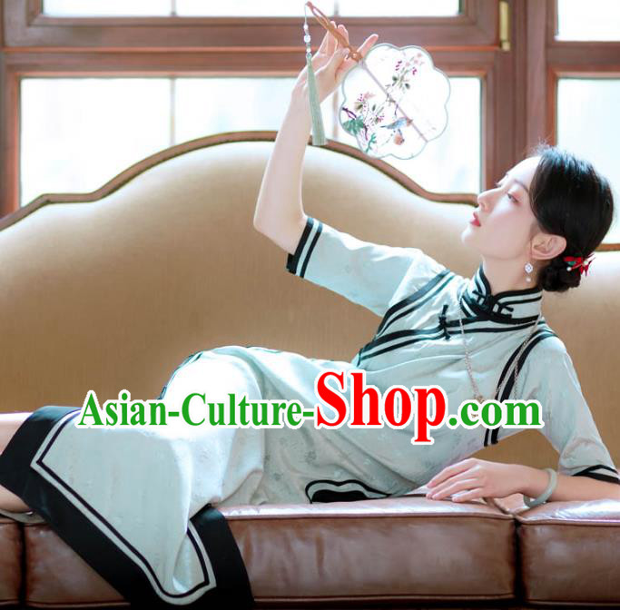 Republic of China Classical Rich Lady Cheongsam Traditional Light Blue Qipao Dress