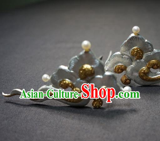 Chinese Ancient Princess Silver Cloud Hairpin Traditional Ming Dynasty Palace Lady Hair Stick