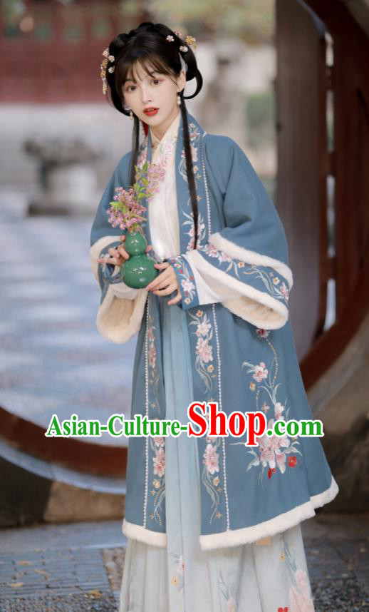 China Ancient Country Lady Hanfu Clothing Traditional Ming Dynasty Young Beauty Costumes Full Set