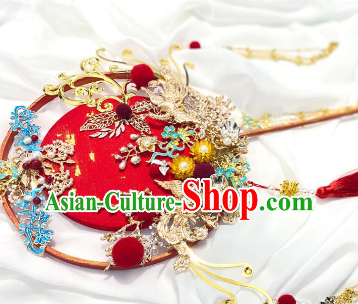 China Classical Wedding Hanfu Fan Traditional Golden Phoenix Tassel Fan Handmade Palace Fan