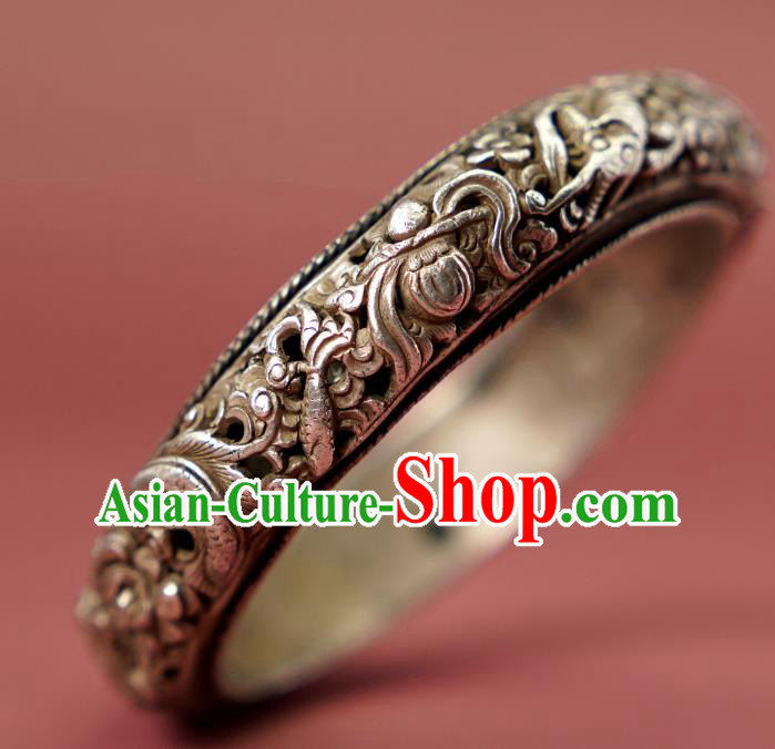 Chinese Traditional Wristlet Accessories National Silver Carving Bat Bracelet