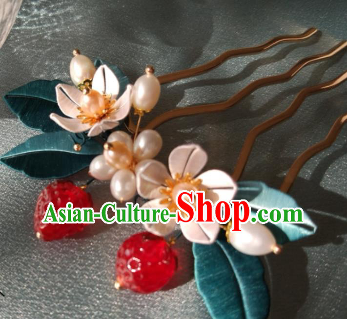 Chinese Traditional Pearls Hairpin Ming Dynasty Hair Accessories Ancient Princess Strawberry Hair Comb