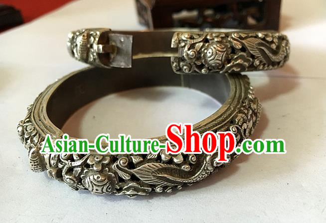 Handmade China Ethnic Silver Carving Dragon Bangle National Bracelet Accessories