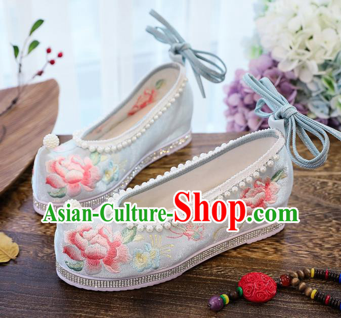 China National Embroidered Peony Shoes Traditional Hanfu Pearls Shoes Handmade Blue Satin Shoes
