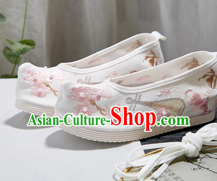 China Traditional Hanfu Shoes Handmade Ancient Princess Cloth Shoes National Embroidered Peach Blossom Lute Shoes