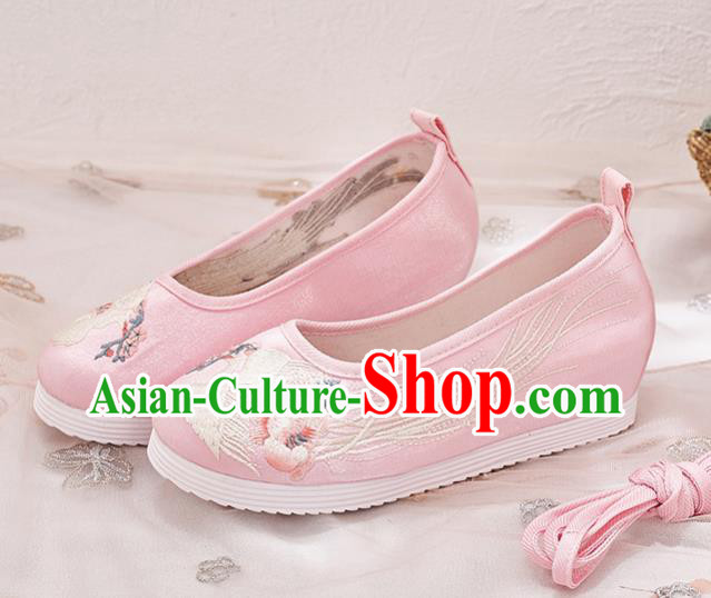 China National Embroidered Phoenix Shoes Traditional Hanfu Pink Satin Shoes Handmade Ancient Princess Shoes