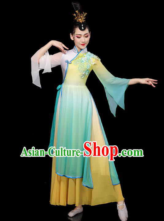 Chinese Classical Dance Green Dress Traditional Stage Performance Costume Group Dance Clothing