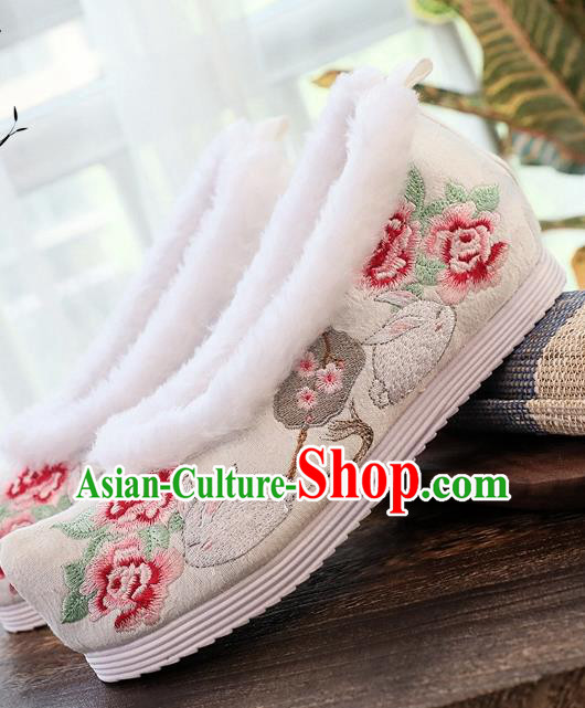 China Embroidered Peony Fan Shoes National Winter Shoes Traditional Ming Dynasty Hanfu Shoes