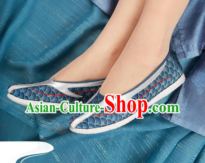 China National Dragon Horn Shoes Traditional Hanfu Shoes Handmade Navy Cloth Shoes
