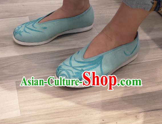 China Traditional Qing Dynasty Court Lady Shoes Handmade Blue Cloth Shoes Embroidered Orchids Shoes