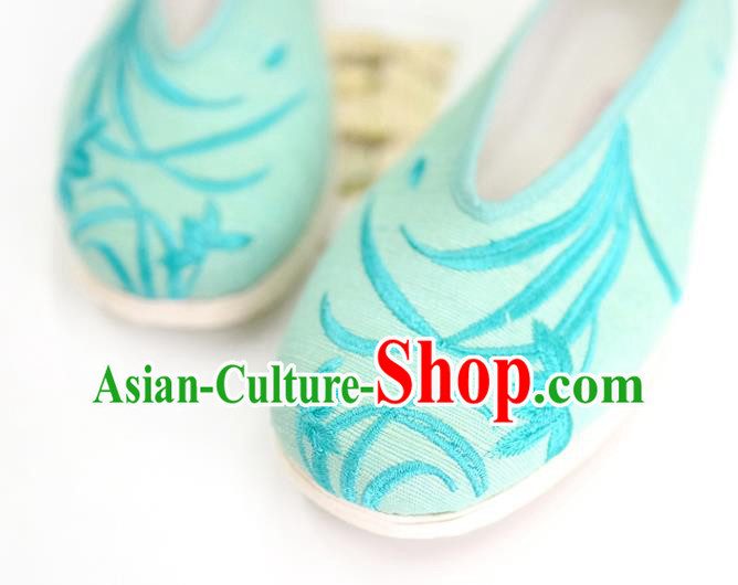 China Traditional Qing Dynasty Court Lady Shoes Handmade Blue Cloth Shoes Embroidered Orchids Shoes