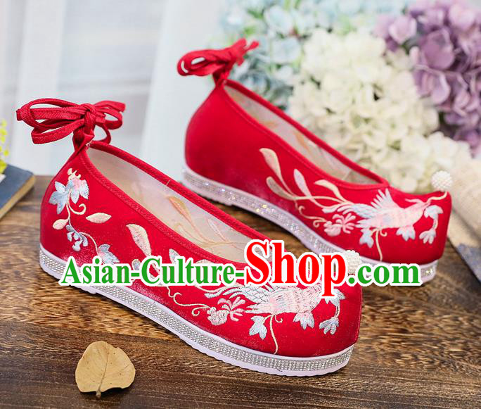 China Handmade Princess Pearls Shoes Traditional Wedding Hanfu Shoes Embroidered Red Cloth Shoes