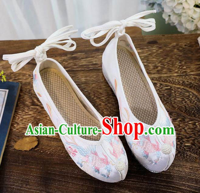 China Handmade Princess Bow Shoes Traditional Ming Dynasty Pearl Shoes Embroidered White Cloth Shoes