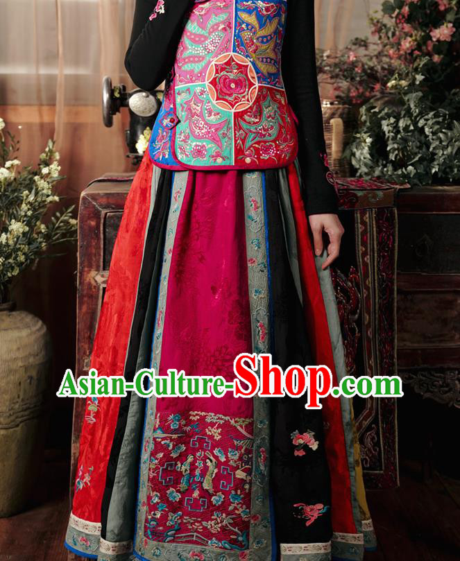 Chinese Traditional Ming Dynasty Embroidered Horse Face Skirt National Woman Tang Suit Costume Bust Skirt