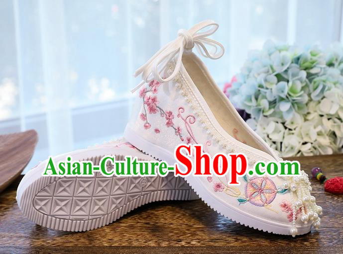 China Handmade White Cloth Shoes Traditional Pearls Tassel Shoes National Embroidered Shoes