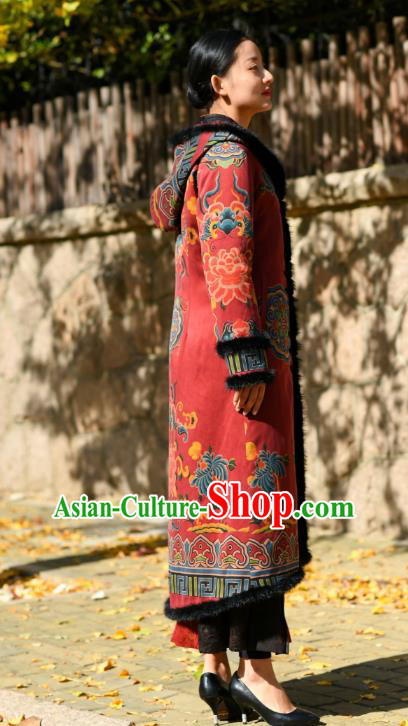 China Traditional Red Cotton Wadded Coat National Woman Outer Garment Clothing Tang Suit Greatcoat