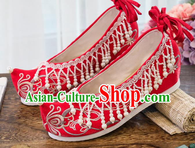 China Traditional Xiuhe Red Cloth Shoes Handmade Pearls Tassel Shoes National Wedding Embroidered Shoes