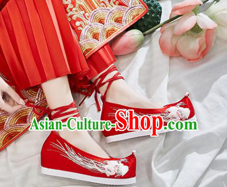 China National Embroidered Phoenix Shoes Traditional Red Cloth Shoes Handmade Ancient Princess Shoes