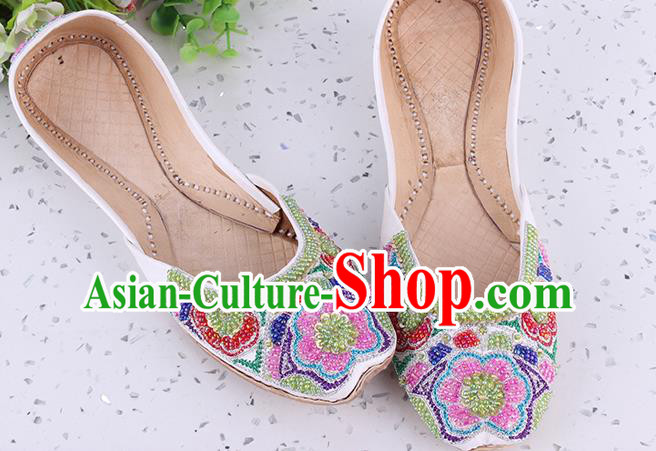 Asian Traditional Wedding White Leather Shoes Indian Folk Dance Shoes Handmade Embroidery Beads Shoes