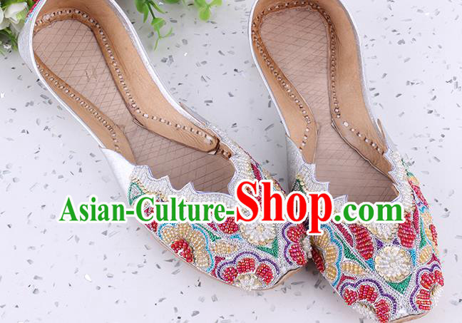 Asian Folk Dance Shoes Indian Handmade Embroidery Beads Argent Shoes Traditional Court Leather Shoes