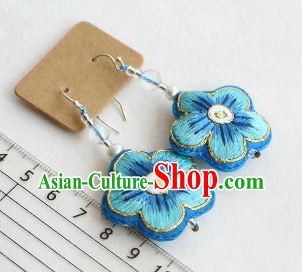 China Classical Embroidered Blue Plum Ear Jewelry Handmade National Cheongsam Earrings