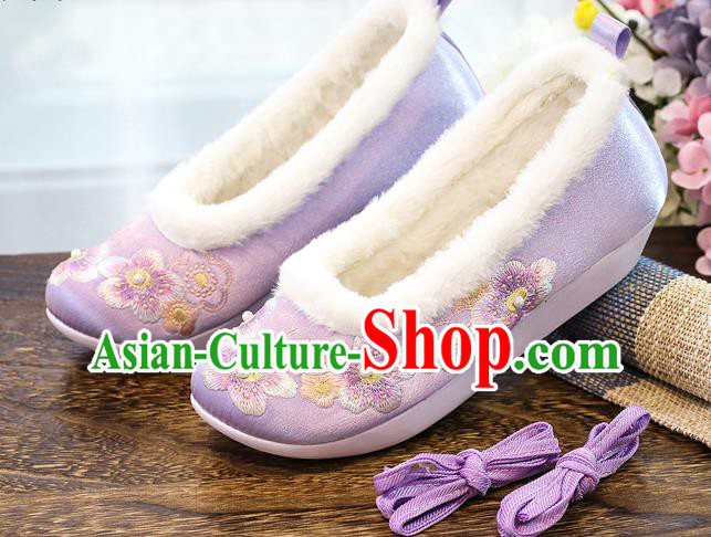 China Traditional Pearls Shoes Handmade Ming Dynasty Winter Lilac Shoes National Embroidered Plum Blossom Shoes