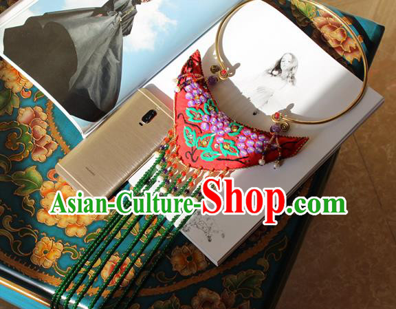 China Handmade Embroidered Red Sachet Necklet Accessories Traditional Cheongsam Tassel Brass Necklace