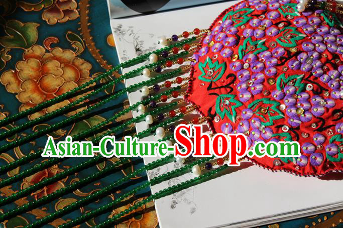China Handmade Brass Necklet Accessories Traditional Cheongsam Embroidered Red Sachet Tassel Necklace