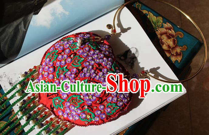 China Handmade Brass Necklet Accessories Traditional Cheongsam Embroidered Red Sachet Tassel Necklace