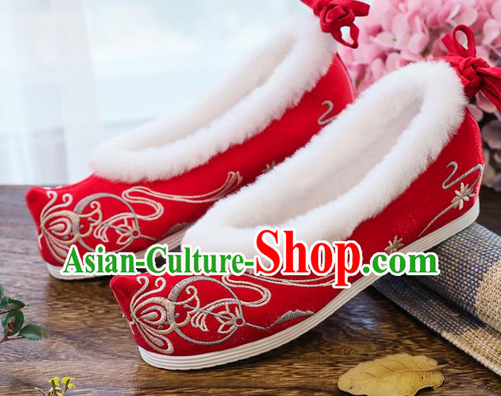 China Ancient Ming Dynasty Princess Wedding Bow Shoes National Winter Red Embroidered Shoes Traditional Hanfu Cloth Shoes