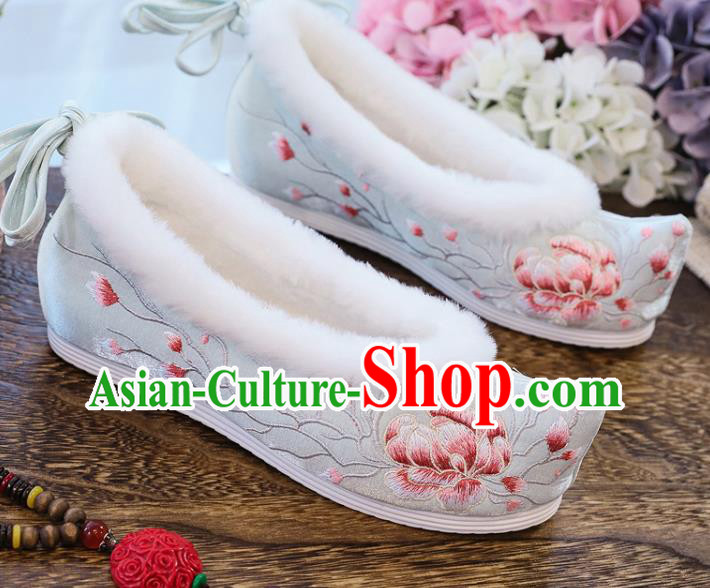China National Embroidered Peony Shoes Traditional Wedding Winter Light Blue Cloth Shoes Ancient Ming Dynasty Princess Shoes