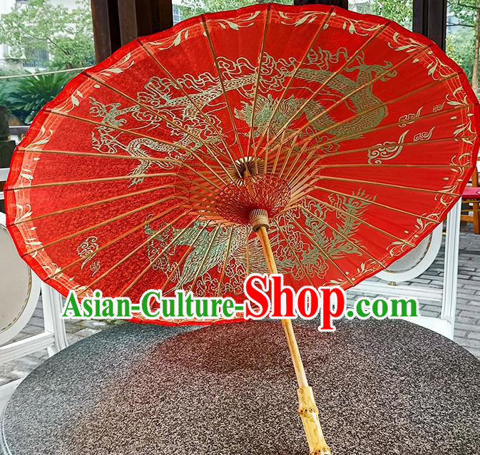 China Classical Wedding Umbrella Hand Painting Phoenix Dragon Umbrella Traditional Red Oilpaper Umbrella Craft